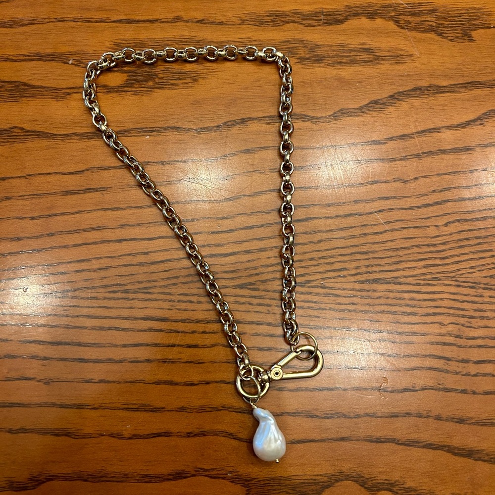 Alexa Leigh Pearl Chain Necklace